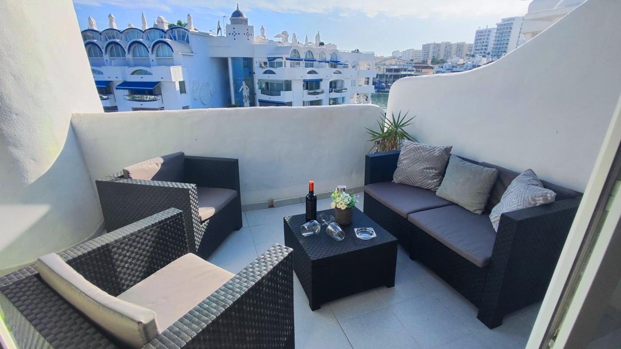 Apartment In Puerto Marina With Beautiful Views Of The Sea And The Boats Benalmadena Exterior photo
